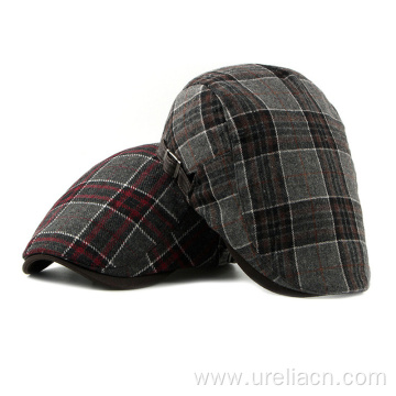 Classical warm and thick beret